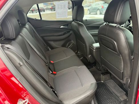 Used 2020 Buick Encore GX Preferred w/ Cold Weather Comfort Package image 18