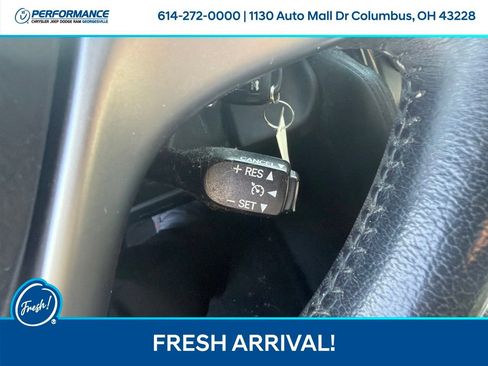 Used 2013 Toyota Camry SE FWD image 25