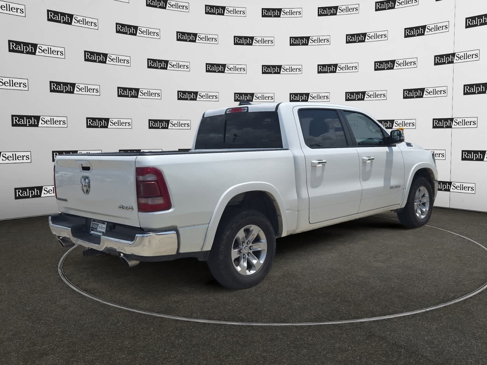 Used 2021 RAM 1500 Laramie AWD/4WD image 6