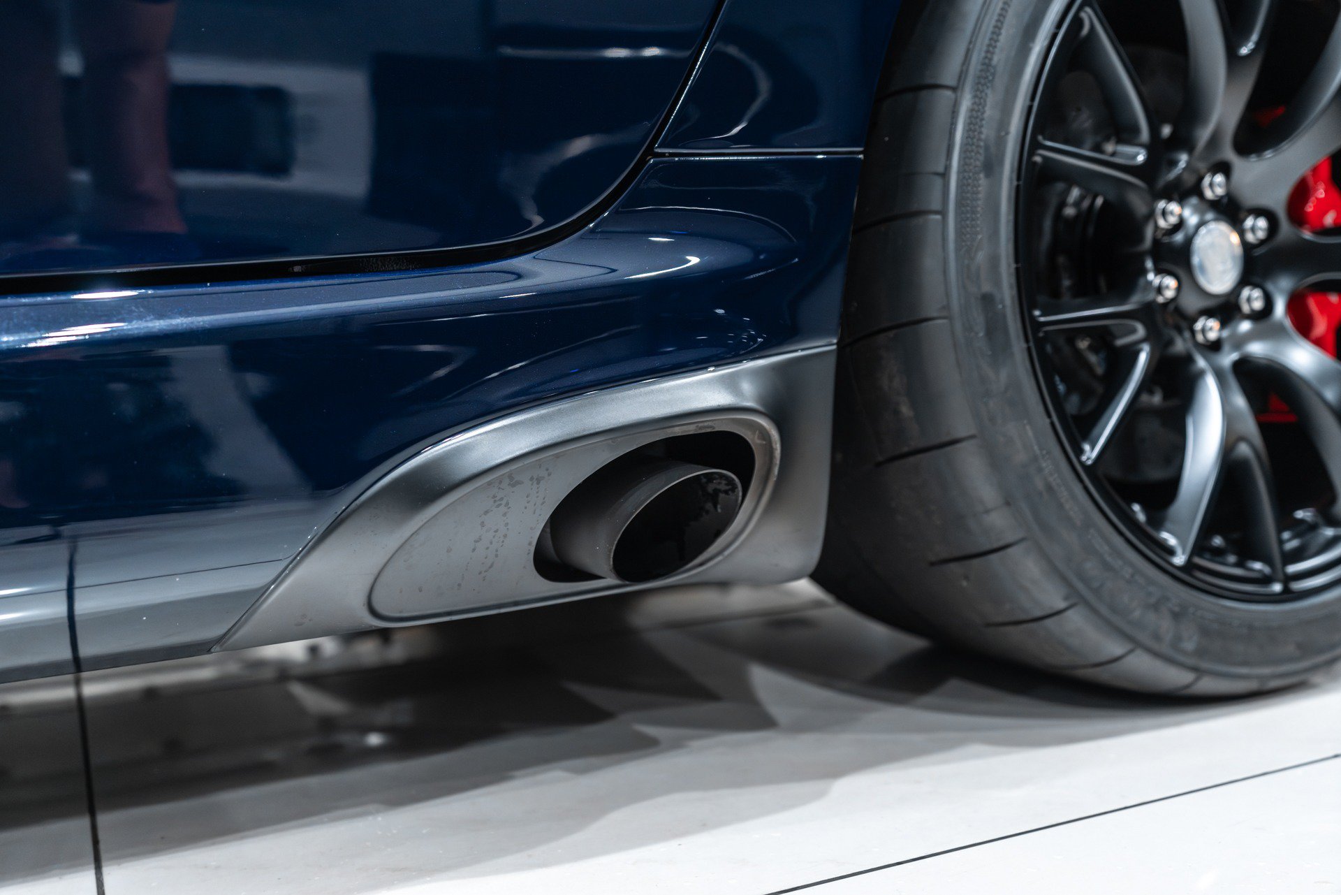 Used 2016 Dodge Viper ACR RWD image 19