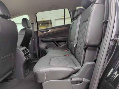 Used 2026 Volkswagen Atlas SE AWD/4WD image 23