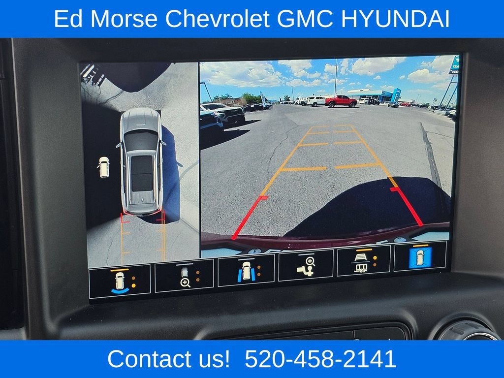 Used 2024 GMC Terrain AT4 w/ Tech Package AWD/4WD image 19