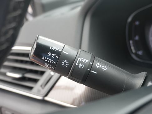 Used 2018 Honda Accord Sport image 36
