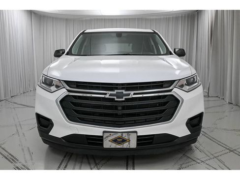 Used 2019 Chevrolet Traverse LS AWD/4WD image 3