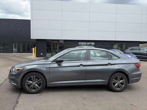 Used 2019 Volkswagen Jetta R-Line image 7