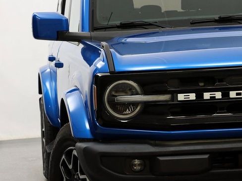 Used 2023 Ford Bronco Outer Banks image 4