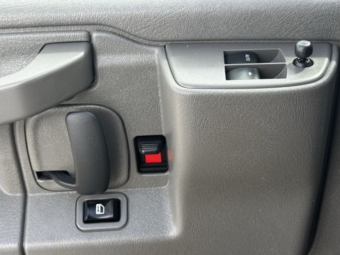 Used 2024 GMC Savana 2500 w/ Driver Convenience Package RWD image 25