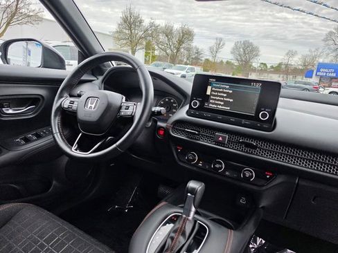 Used 2024 Honda HR-V Sport image 13