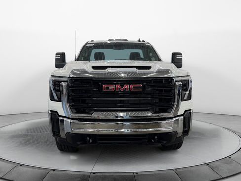 New 2026 GMC Sierra 3500 Pro w/ Convenience Package image 7