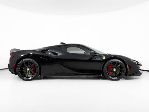 Used 2023 Ferrari SF90 Stradale AWD/4WD image 10