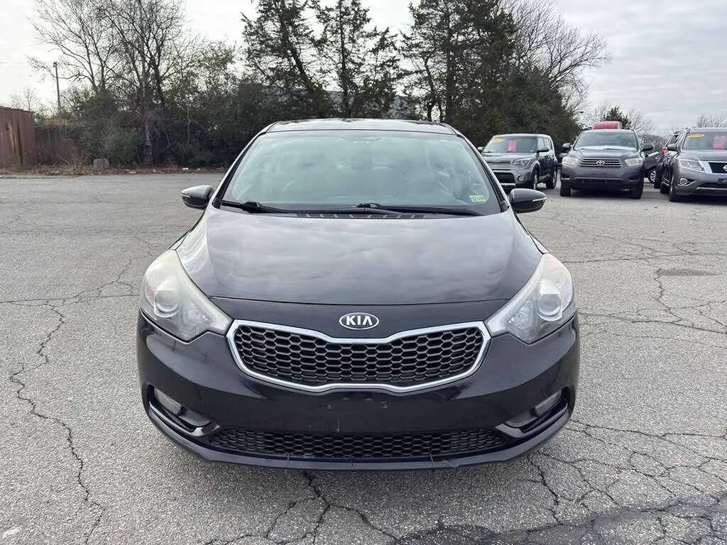 Used 2015 Kia Forte EX FWD image 2