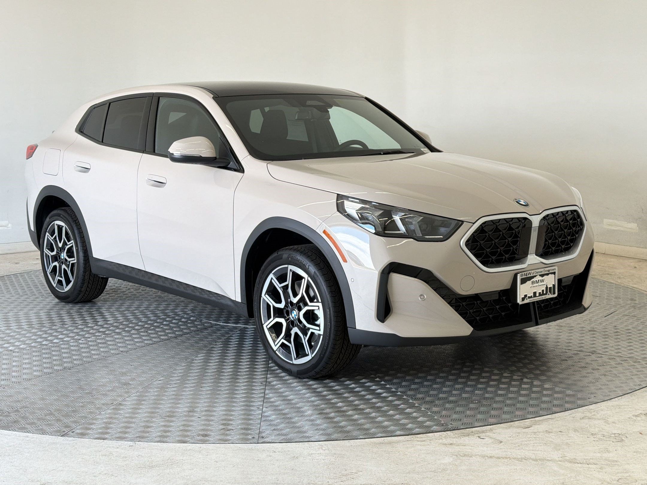 New 2026 BMW X2 xDrive28i w/ Convenience Package AWD/4WD image 7