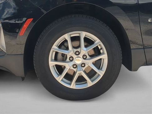 Used 2024 Chevrolet Equinox LT AWD/4WD image 22