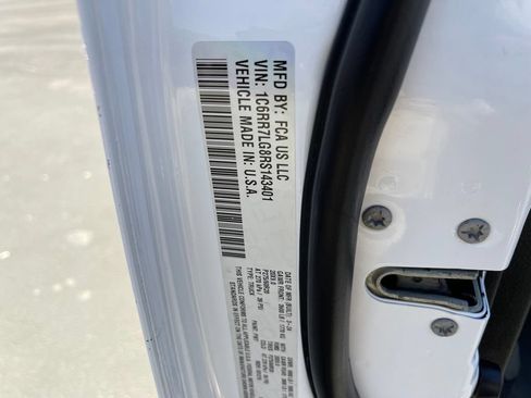 Used 2024 RAM 1500 Warlock AWD/4WD image 23