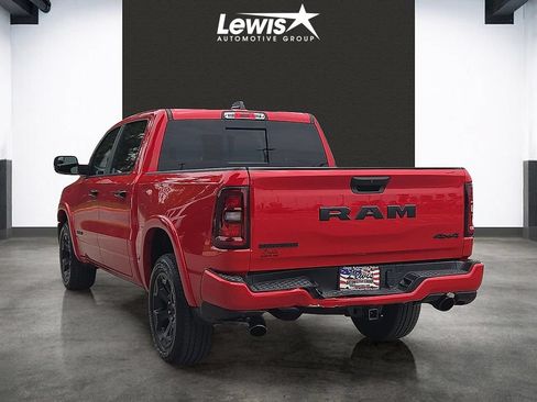 Used 2025 RAM 1500 Big Horn AWD/4WD image 3