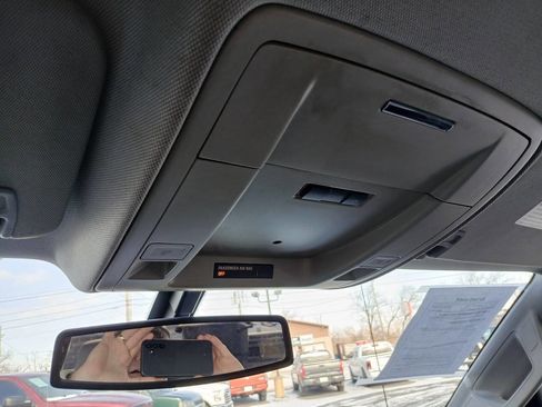 Used 2016 Chevrolet Silverado 2500 W/T w/ WT Convenience Package image 4