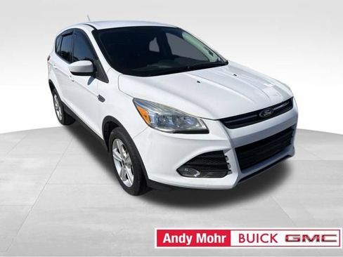 Used 2016 Ford Escape SE w/ SE Cold Weather Package AWD/4WD image 3