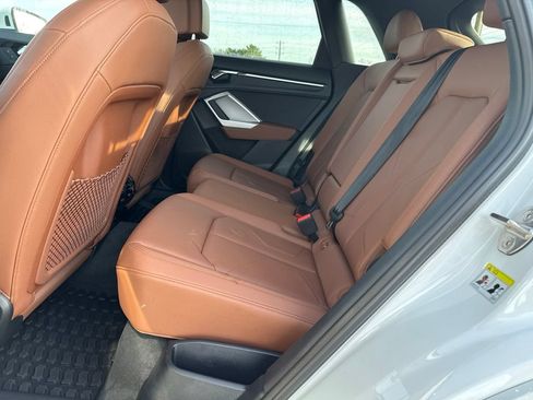 Used 2023 Audi Q3 2.0T Premium Plus AWD/4WD image 9