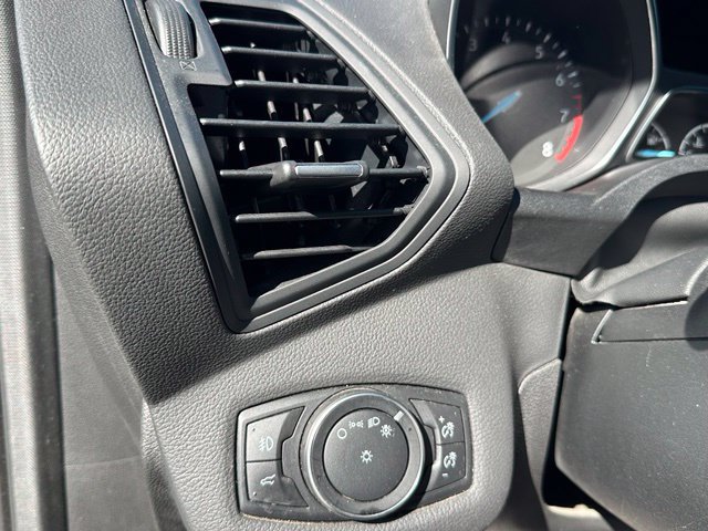 Used 2017 Ford Escape SE w/ Equipment Group 201A AWD/4WD image 23