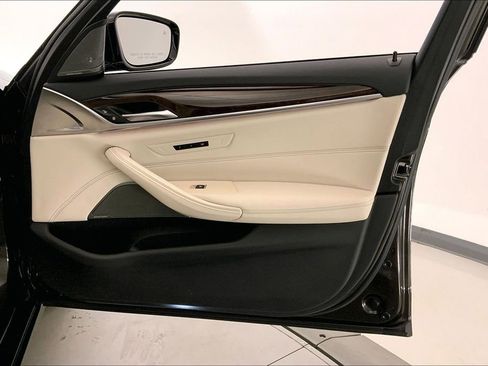 Used 2019 BMW 540i xDrive w/ Premium Package AWD/4WD image 25