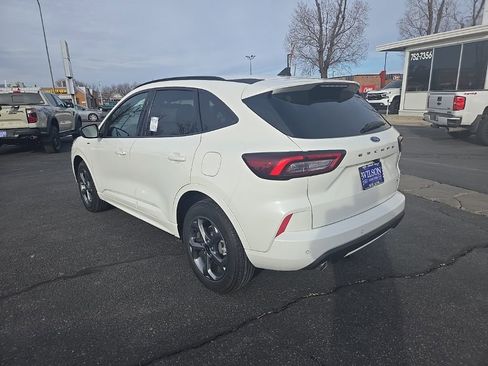 Used 2023 Ford Escape ST-Line w/ Tech Pack #1 image 7