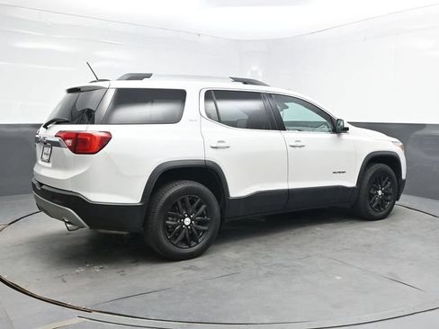 Used 2018 GMC Acadia SLT FWD image 8