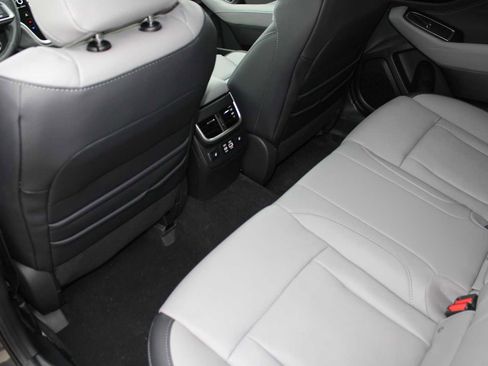 New 2025 Subaru Outback Limited image 22