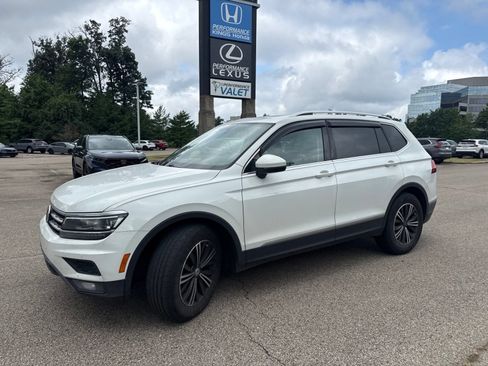 Used 2019 Volkswagen Tiguan SEL Premium AWD/4WD image 11