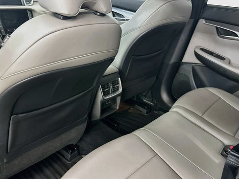 Used 2023 INFINITI QX50 Luxe AWD/4WD image 28