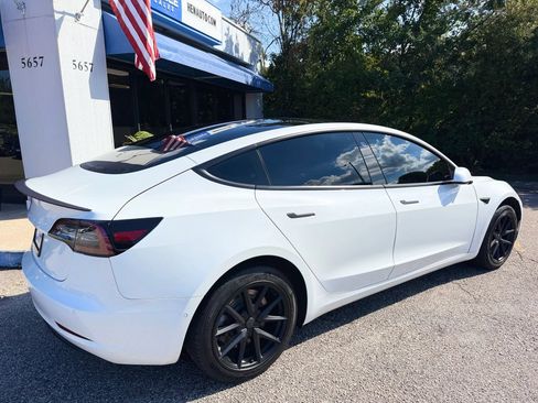 Used 2019 Tesla Model 3 Standard Range Plus RWD image 23