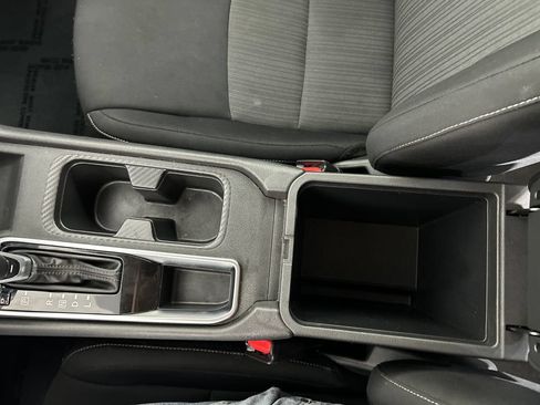 Used 2024 Nissan Sentra SV FWD image 15