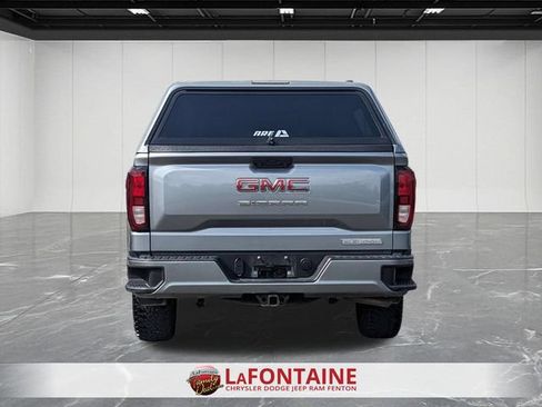 Used 2023 GMC Sierra 1500 Elevation AWD/4WD image 4