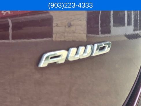 Used 2023 Ford Edge Titanium AWD/4WD image 17