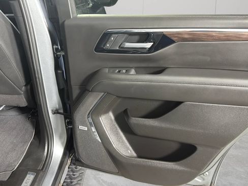 Certified 2026 Chevrolet Tahoe Z71 w/ Z71 Off-Road Package AWD/4WD image 38