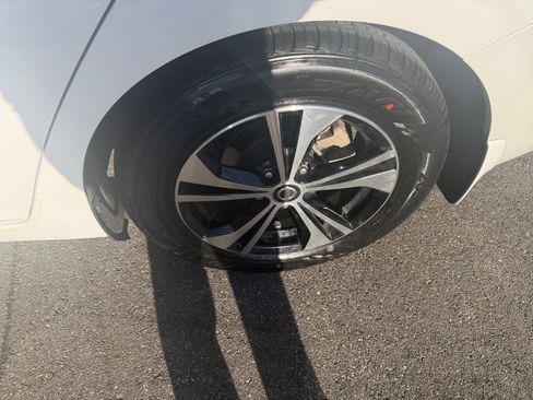 Used 2022 Nissan Sentra SV w/ All-Weather Package FWD image 26