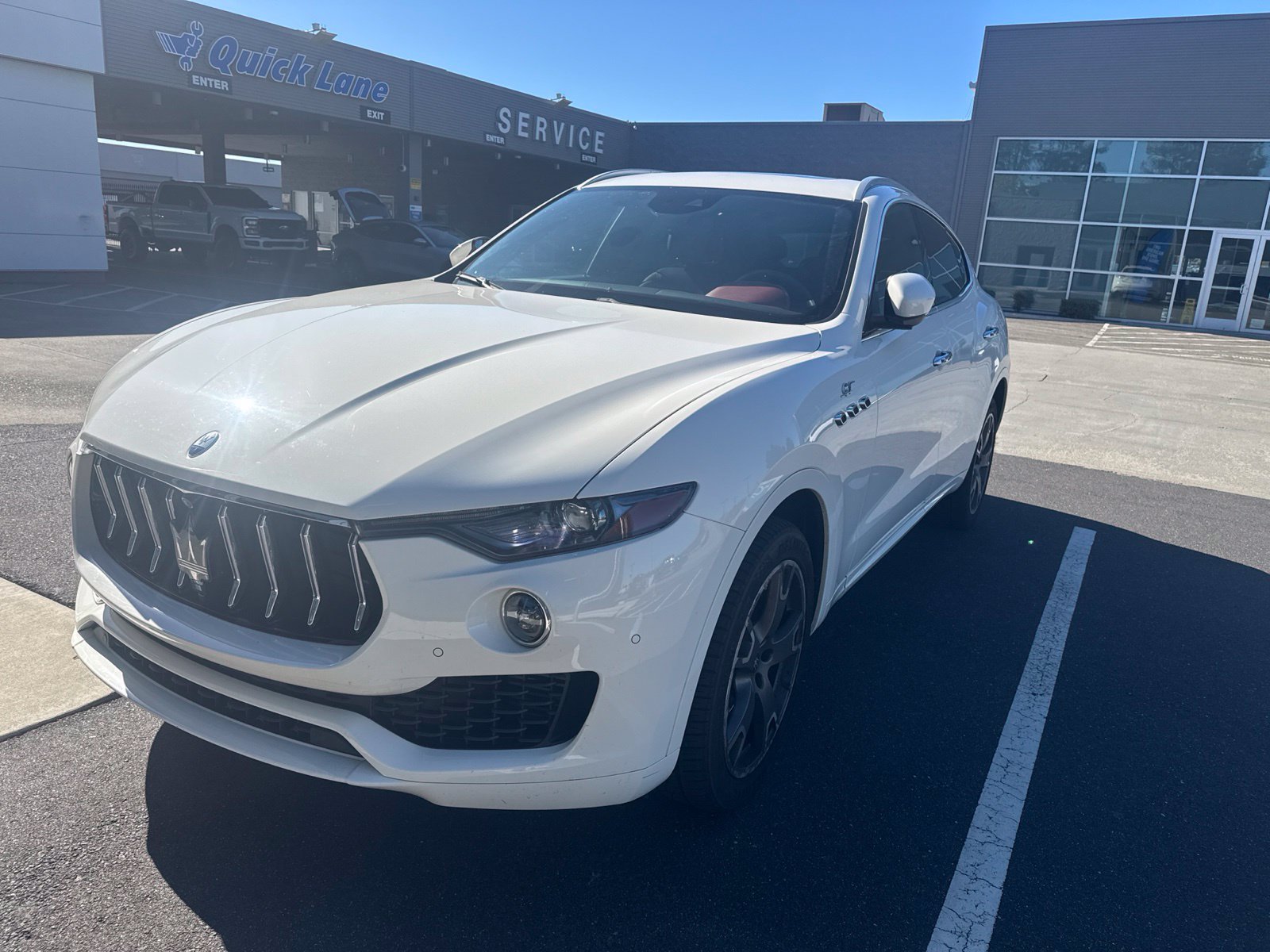 Used 2023 Maserati Levante GT AWD/4WD image 1