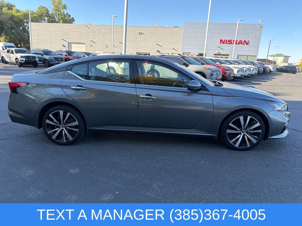 Used 2019 Nissan Altima 2.5 Platinum AWD/4WD image 2