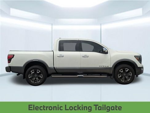Used 2023 Nissan Titan Platinum Reserve w/ Moonroof Package AWD/4WD image 8