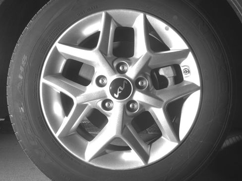 Used 2025 Kia Soul LX w/ LX Technology Package image 13