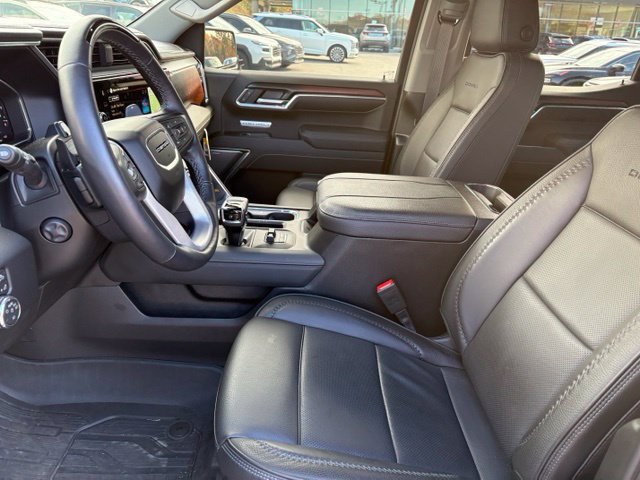 Used 2026 GMC Sierra 1500 Denali AWD/4WD image 9