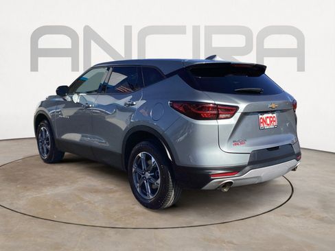 Used 2025 Chevrolet Blazer LT image 12