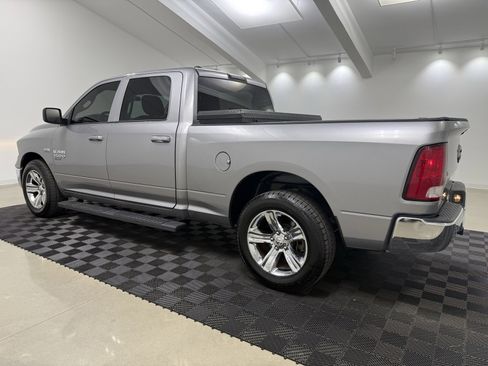 Used 2021 RAM 1500 Classic SLT image 5