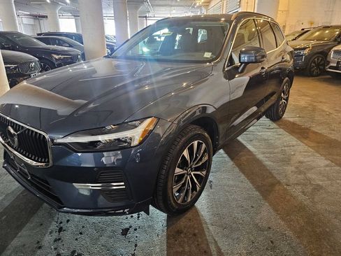 Certified 2023 Volvo XC60 B5 Core AWD/4WD image 1