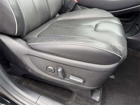 Used 2023 Hyundai Palisade Limited image 25