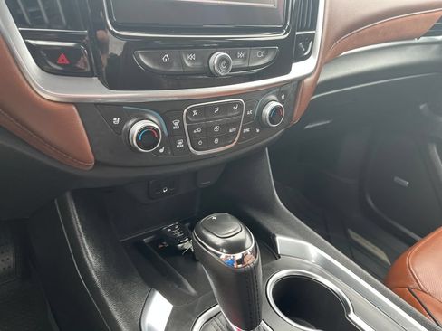Used 2019 Chevrolet Traverse High Country AWD/4WD image 20