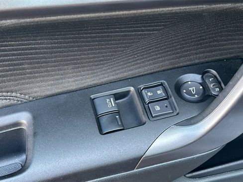 Certified 2017 Honda Accord LX-S image 12