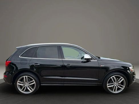 Used 2016 Audi SQ5 Prestige w/ Prestige Package AWD/4WD image 7