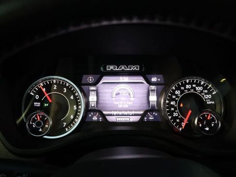 Used 2024 RAM 1500 Laramie image 15