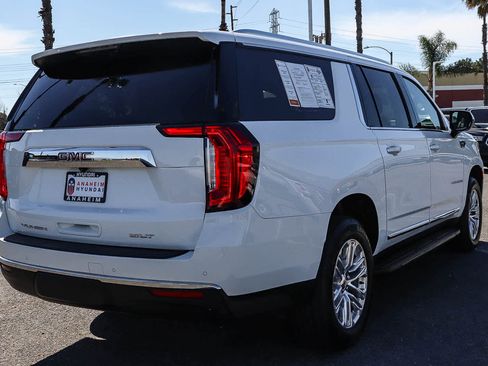 Used 2024 GMC Yukon XL SLT image 4