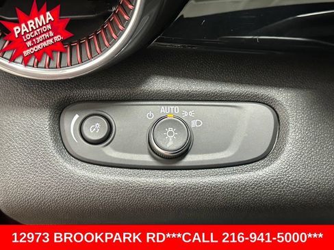 Certified 2025 Chevrolet Trax RS w/ Driver Confidence Package FWD image 10